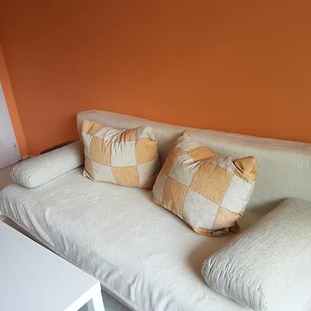 Apartment Dorina *